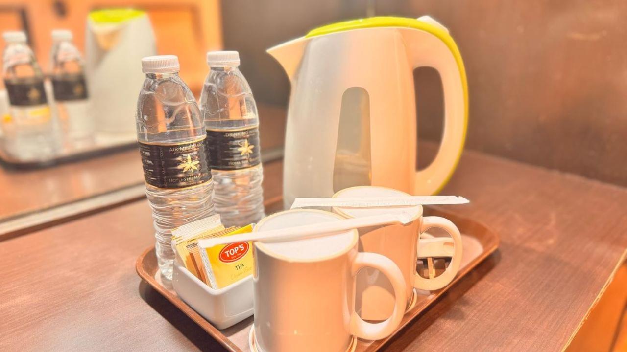 Hotel Seri Malaysia Kepala Batas Εξωτερικό φωτογραφία